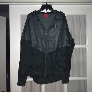 Army Green Nike Windbreaker (FINAL PRICE)